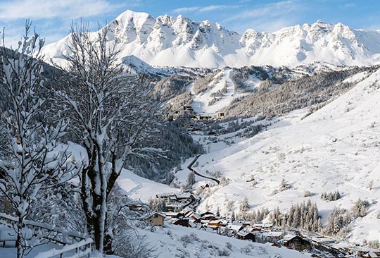 The scenery at Vars southern French Alps resort is superb - keep an eye on the resort webcam for some stunning views.