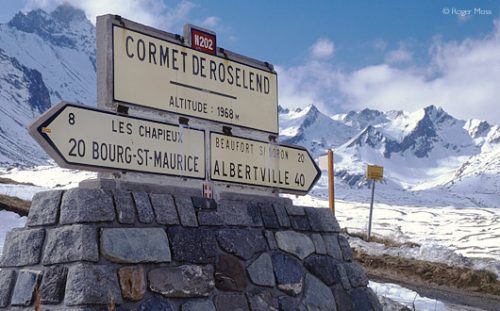The high-point marker at the Cormet de Roselend (1968m)