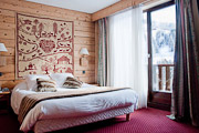 Alpen Roc hotel, La Clusaz, typical room with balcony