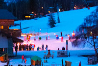 Family entertainment every night after the lifts close at La Norma.