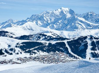 Les Saisies village from Mont Bisanne