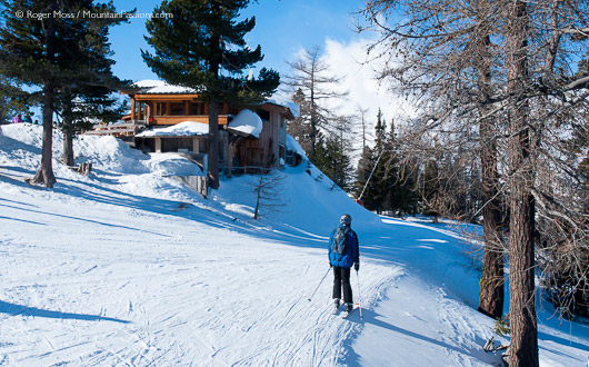 The Arole restaurant is a welcome hideaway between the Flambeau piste and the Grand Coin draglift, Val Cenis to Termignon.